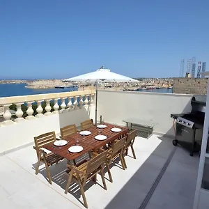 Grand Harbour Floriana